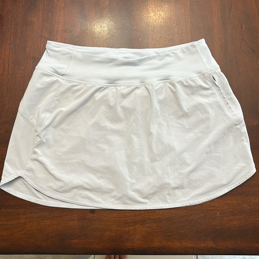 Outdoor Voices 3” Exercise Skort Size L-  Icy Blue